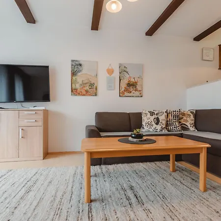 Sepp By Interhome