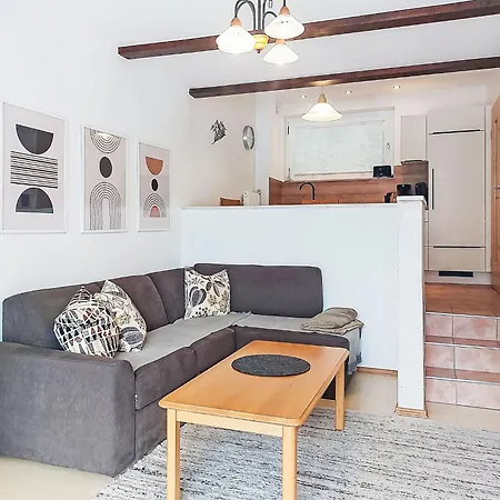 Sepp By Interhome